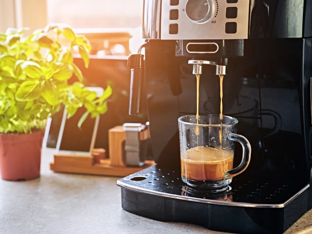 Home Brews vs Coffee Shop: Choose Your Home Coffee Machine - 1
