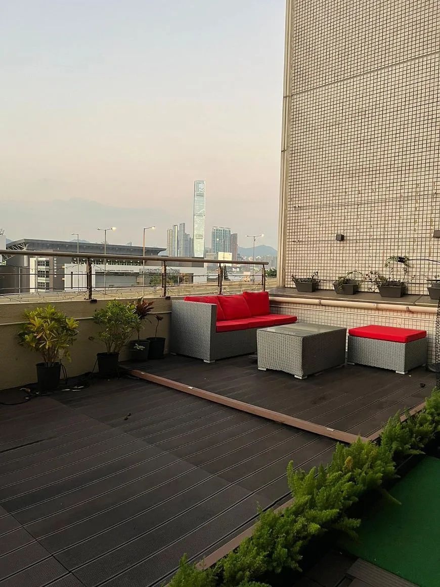 Hing Tai Building - 10