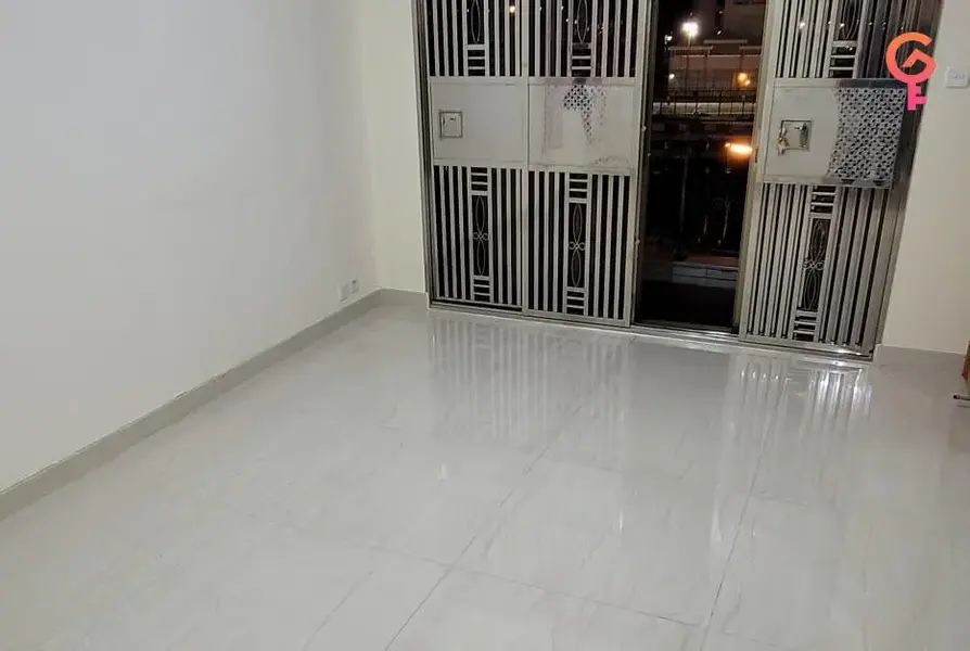 Sze Lai Building - 7