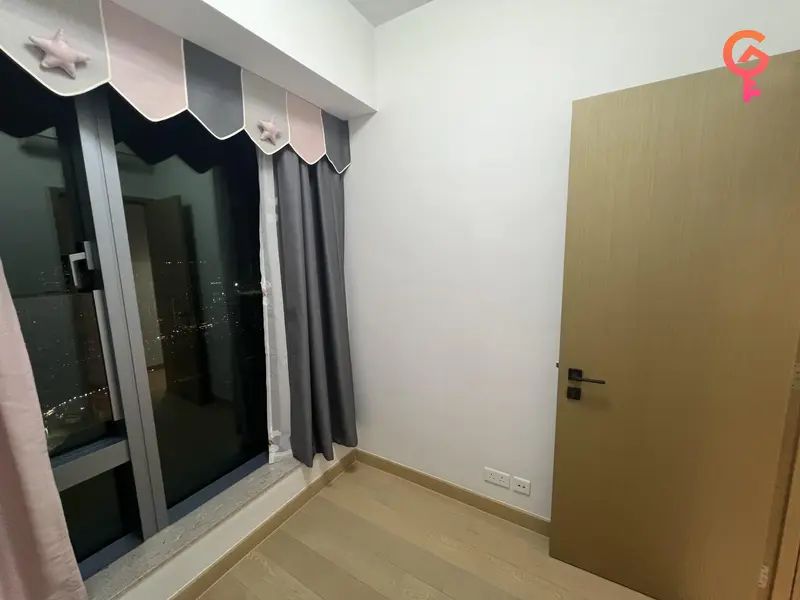 1B座 - 7