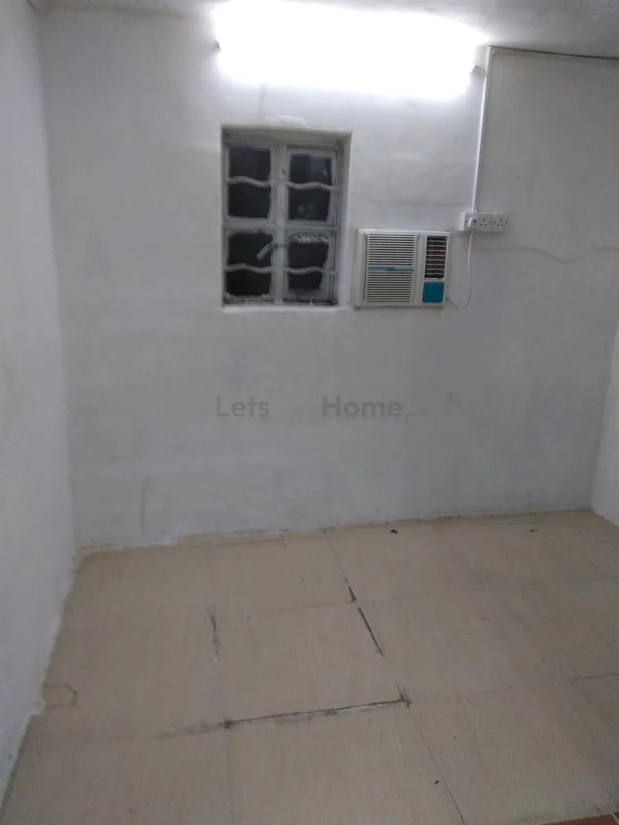 House 1 - 4