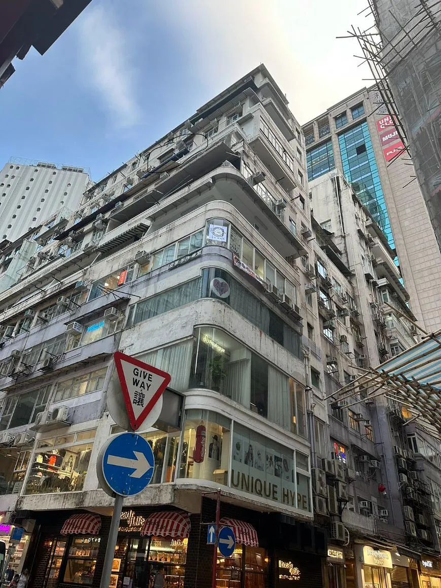 寶明大廈 - 4