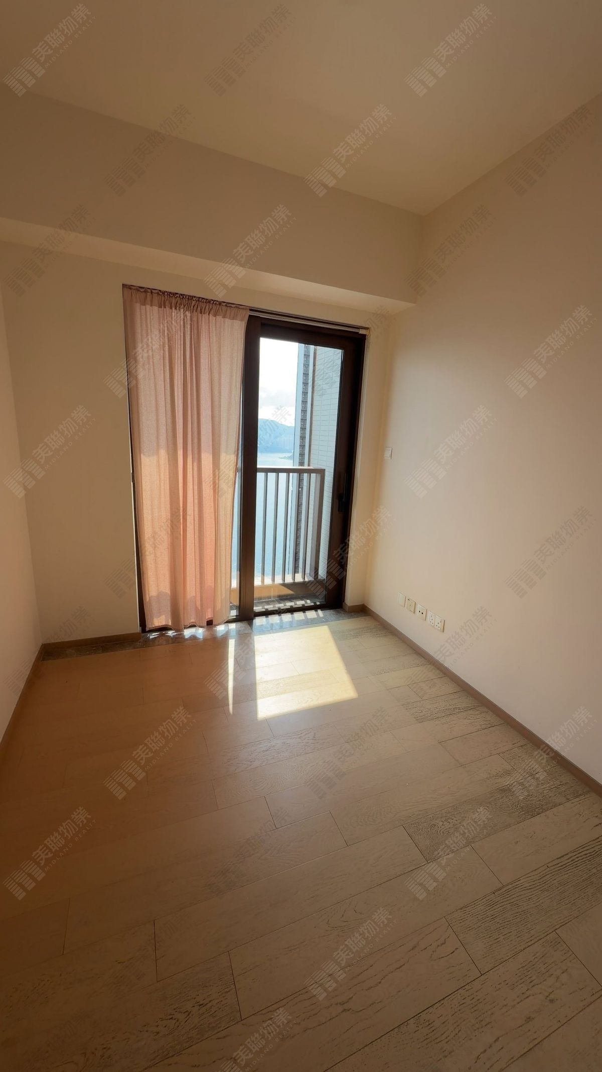 Lohas Park Phase 6 LP6 Tower 1 - 7
