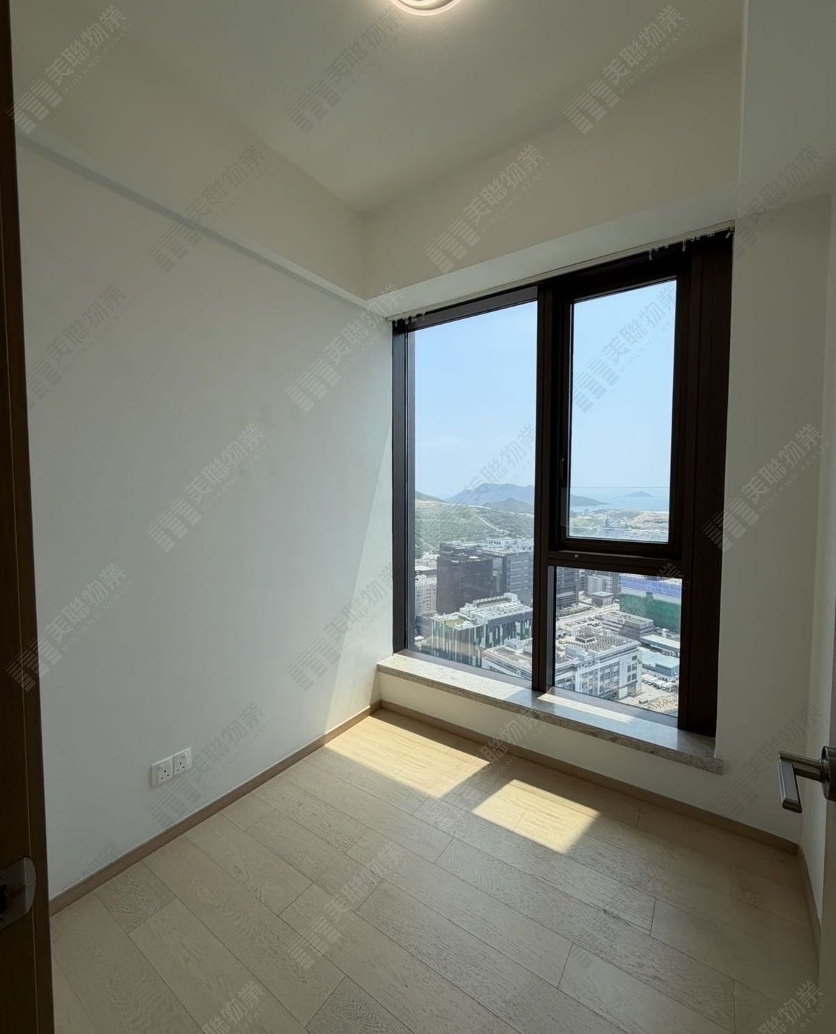 Lohas Park Phase 6 LP6 Tower 3 - 4