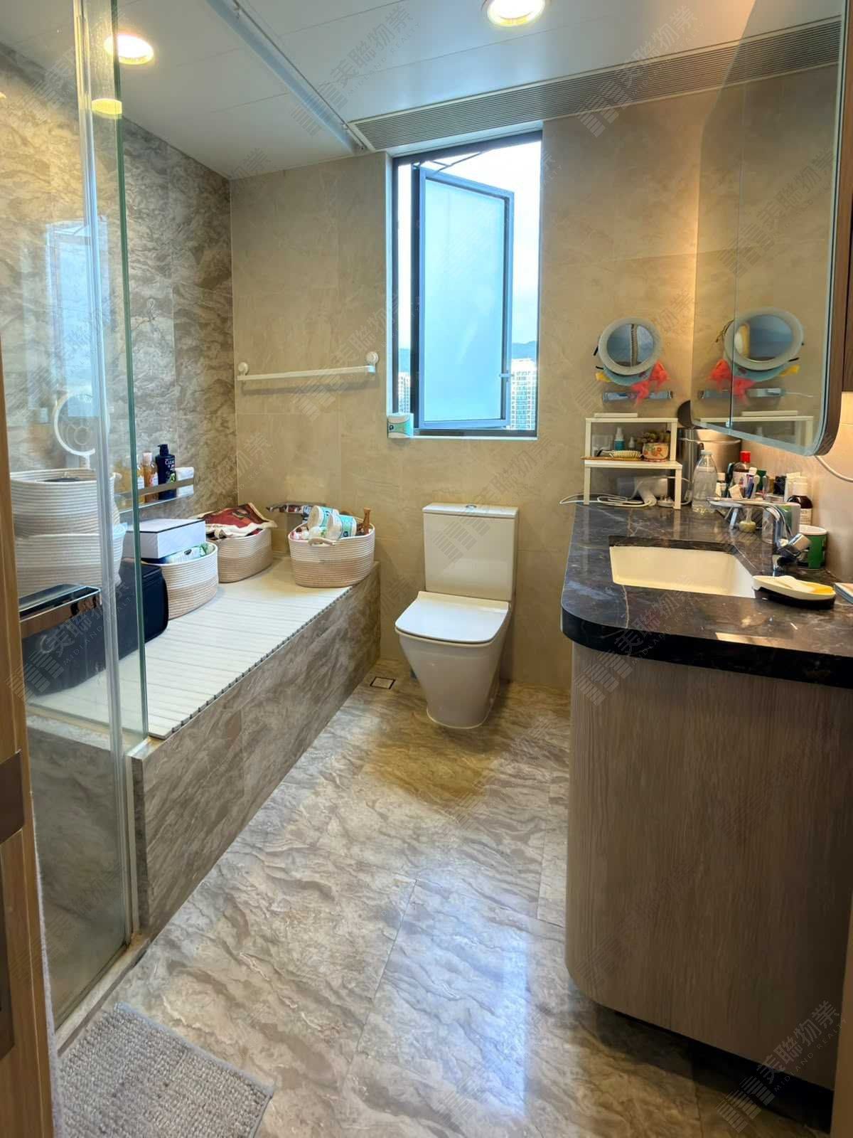 Alto Residences Tower 1 - 6