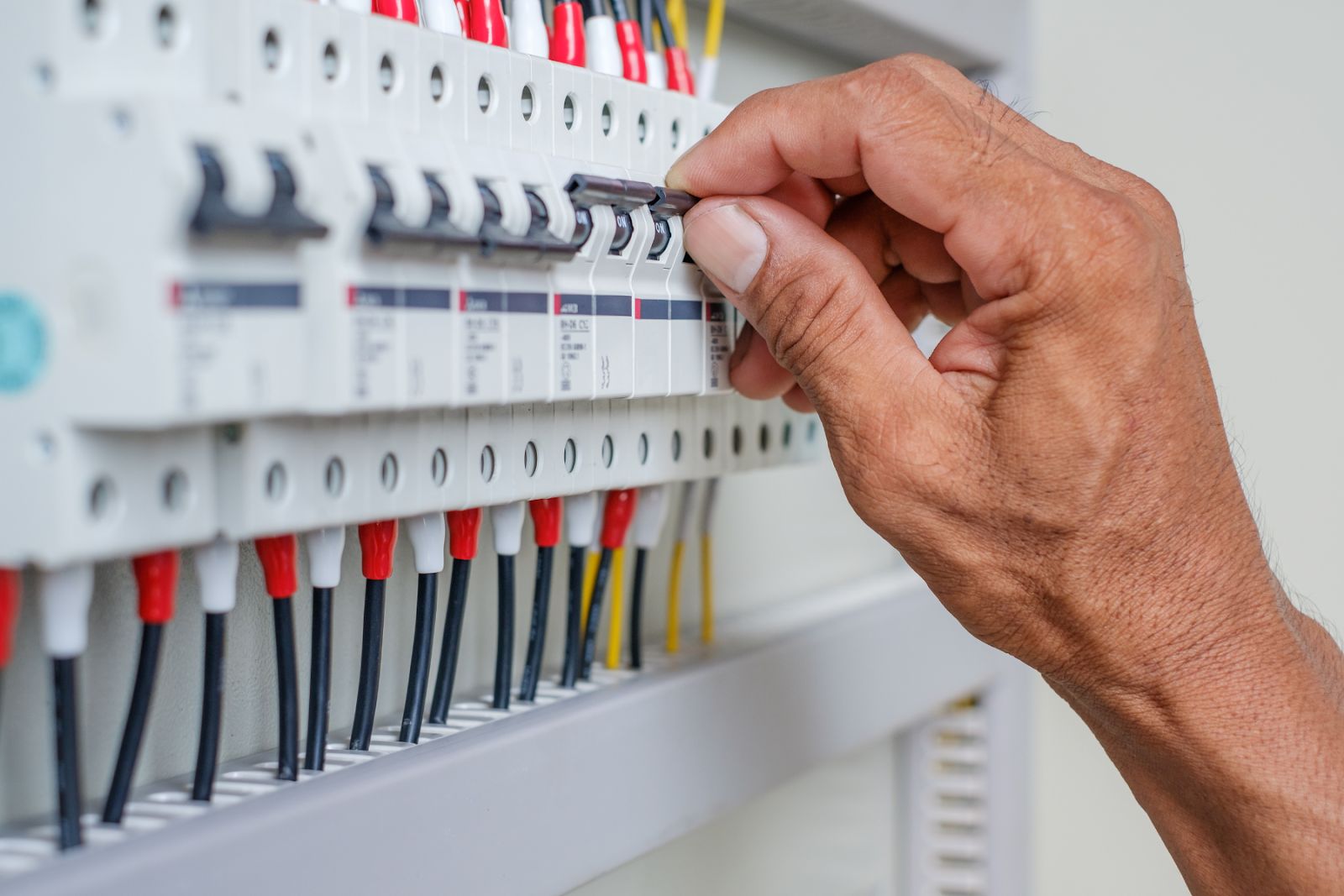 Prevent Circuit Breaker Tripping Safely - 1