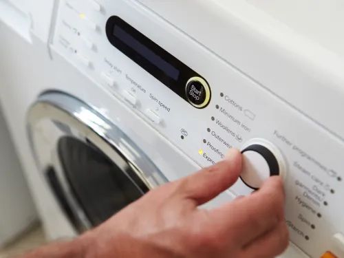 【用錯洗衣機洗錯衫!?】洗衣機5大使用壞習慣 你中幾多樣？ - 6