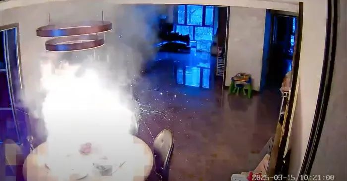 【網購電器】電動餐枱突爆炸起火! 北上買電器 電壓一樣就一定安全? 消委會提醒5大注意事項 - 5